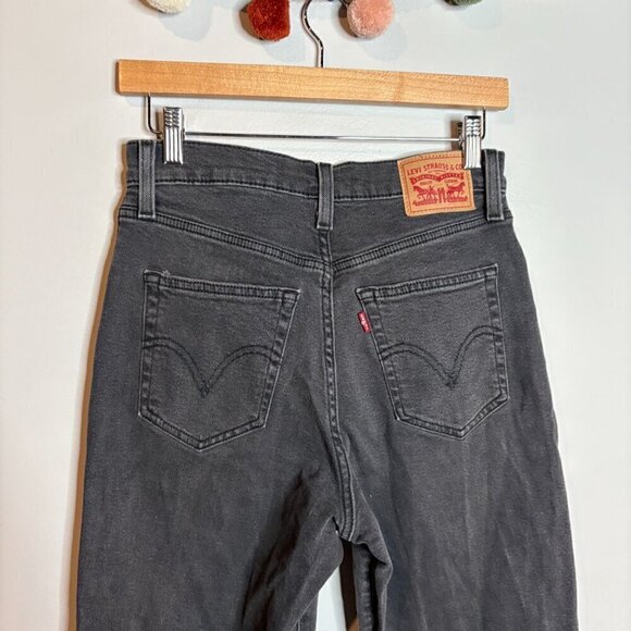 Levi's black High Waisted Mom Jeans - Picture 4 of 7